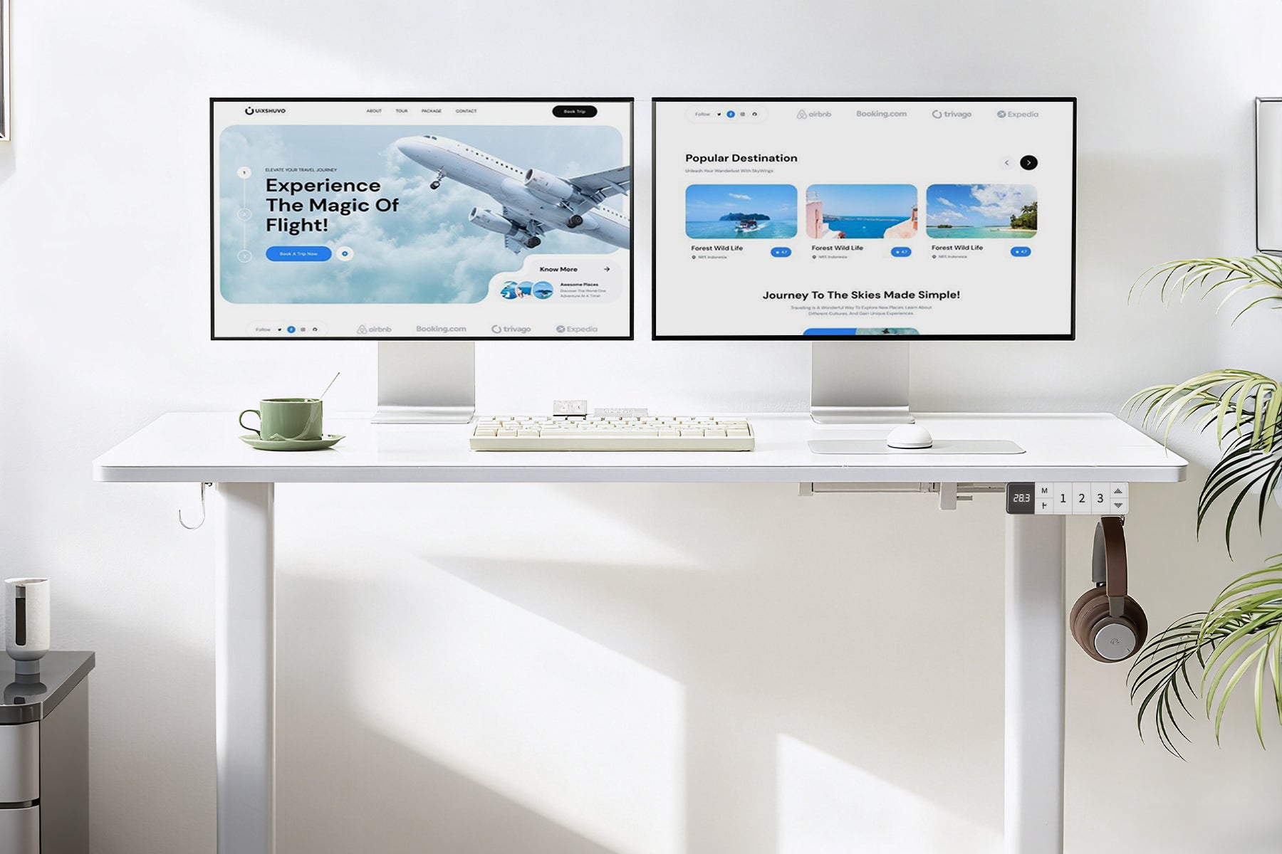 Innovar Electric Glass Standing Desk with Memory Height Adjustment