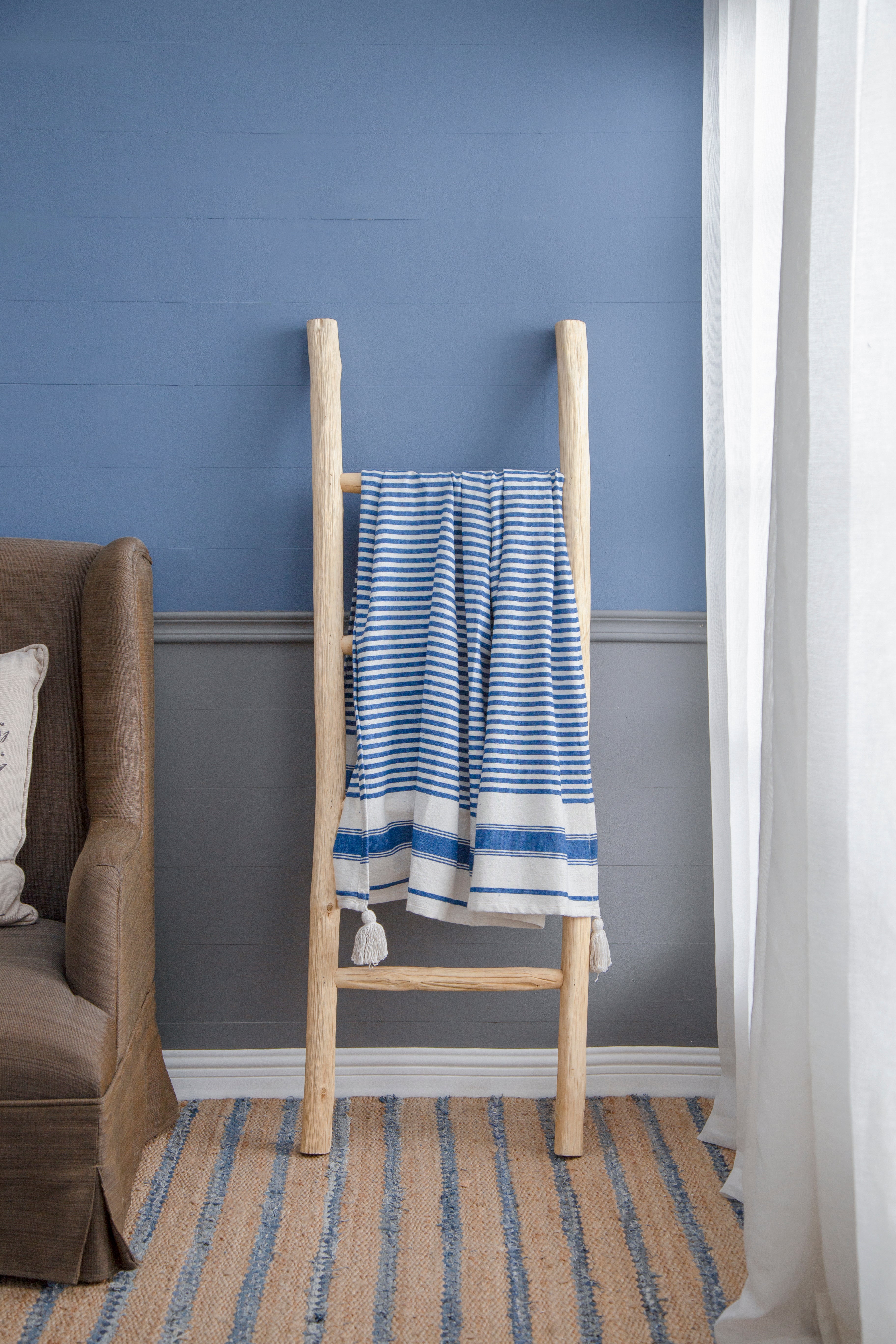 Classic Blue Stripe Tassel Throw