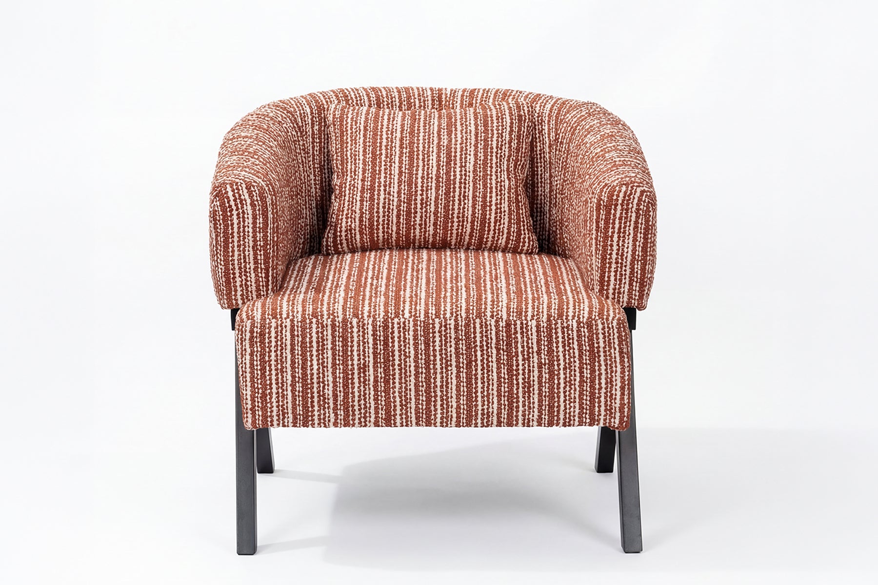 Avelyn Curved Lounge Chair