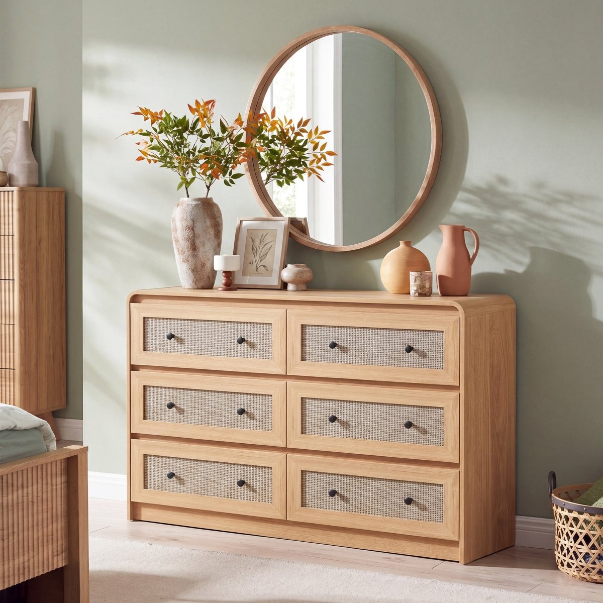 Avelia Fluted Wood Dresser with Curved Anti-Collision Design - Innovar