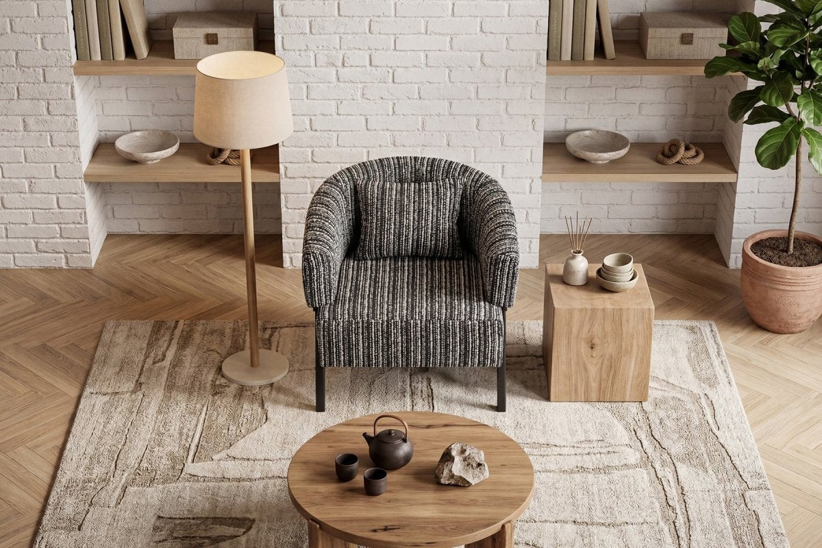 Avelyn Curved Lounge Chair - Innovar