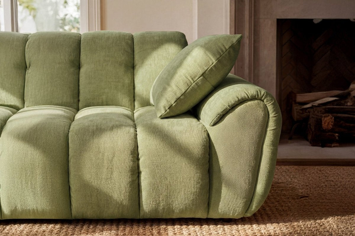 Elara 4‑Seat Cut - Pile Sectional Sofa - Innovar